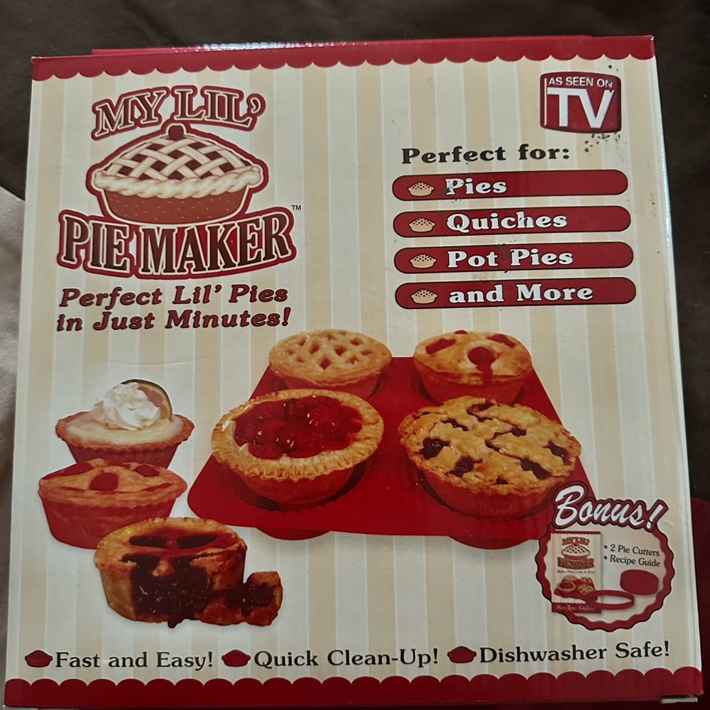 As seen on tv My Lil’ Pie Maker set. Brand new!